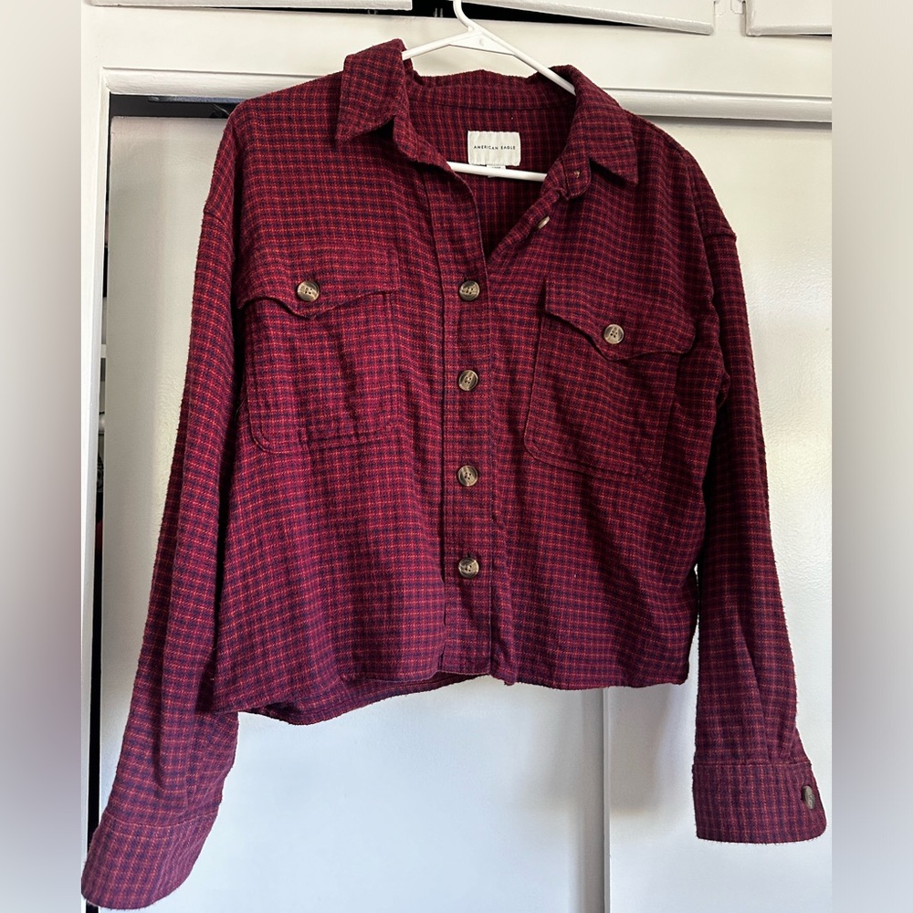 American eagle cropped flannel top